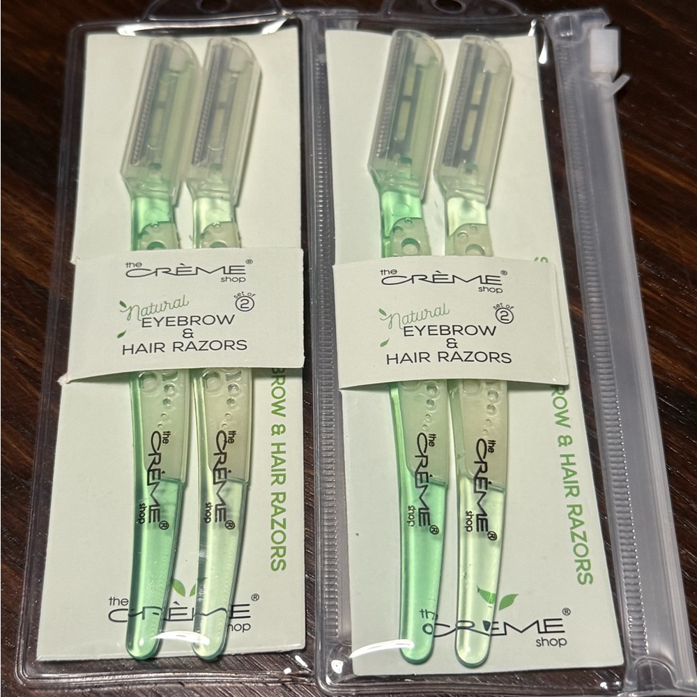 The Crème Shop Natural Eyebrow & Hair Razors - Light Green (2 Pack)